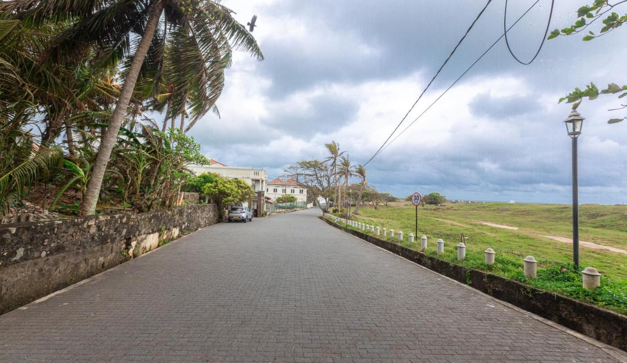 Fort Thari Inn ガル エクステリア 写真
