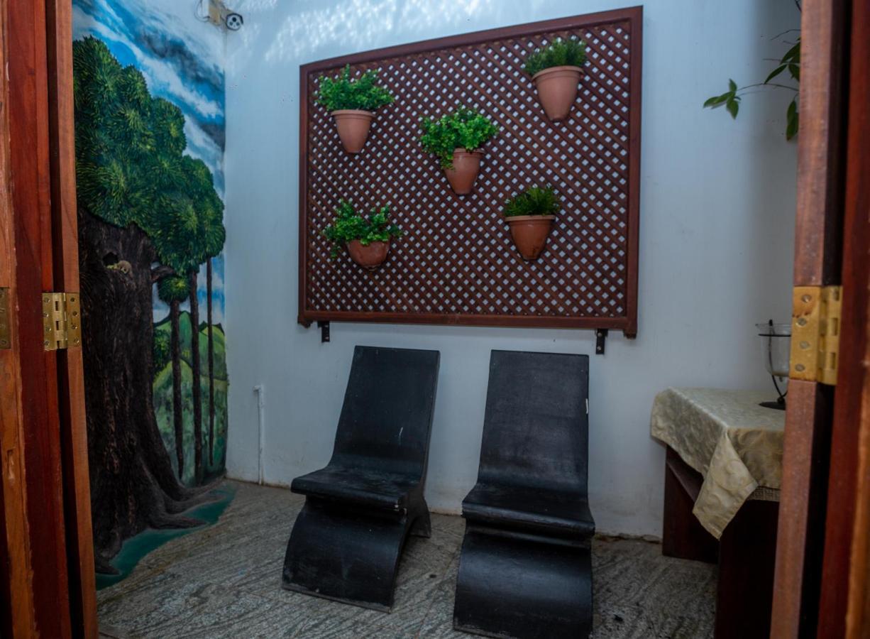 Fort Thari Inn ガル エクステリア 写真